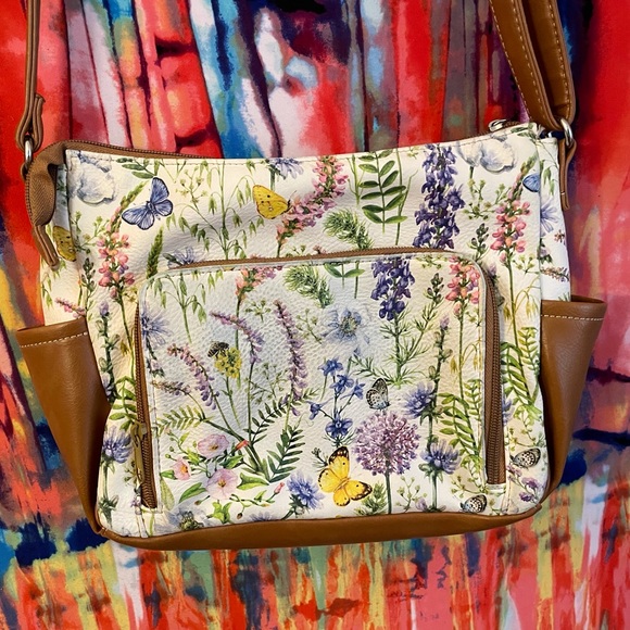COPY - Lovely Spring Purse - Picture 6 of 11